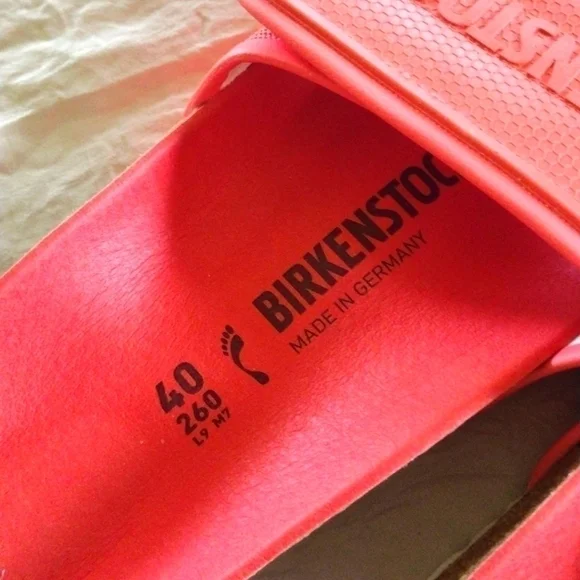 Ladies Designer Shoes by Birkenstock Tema Coral Slides - Picture 3 of 10